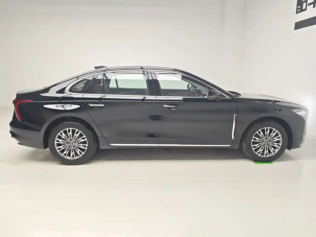Hongqi H5 2025 1.5T DCT
