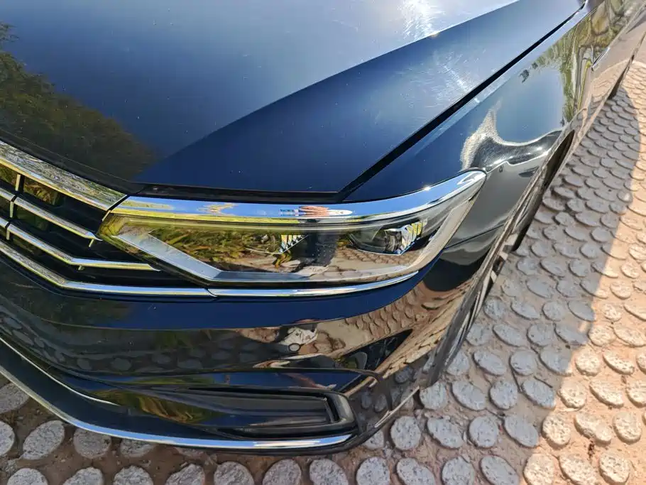 Volkswagen Magotan PHEV — миниатюра 5