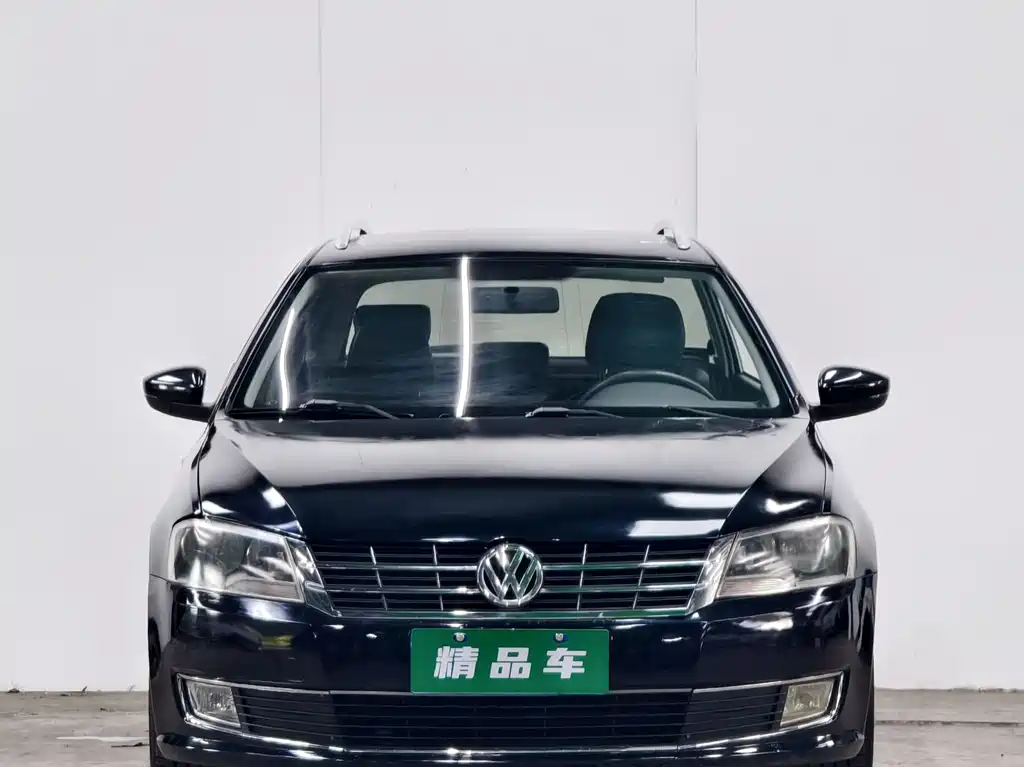 Volkswagen Gran Lavida 2013 1.6L AT Comfort