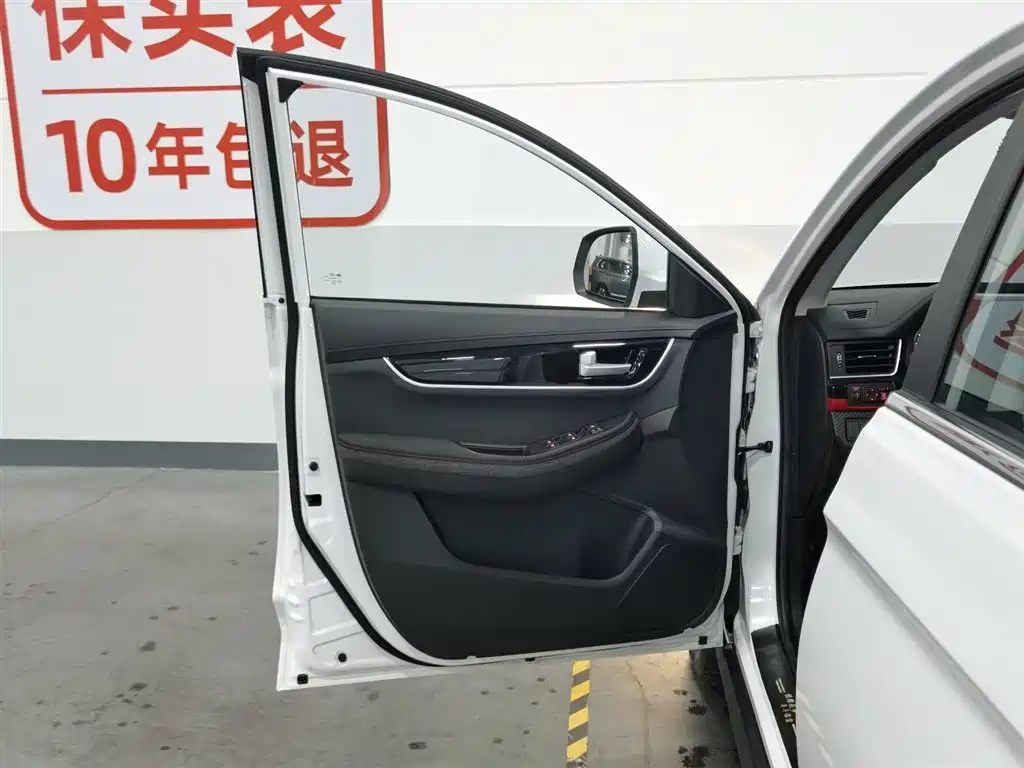 Dongfeng T5 2021 1.5T AT Comfort