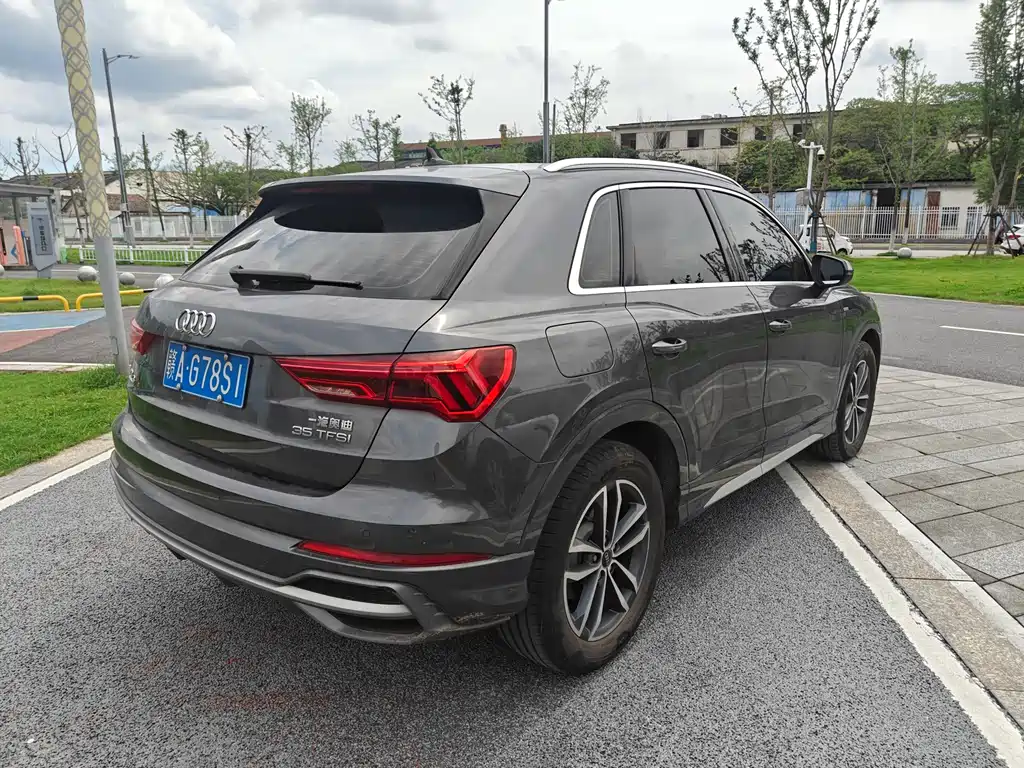 Audi Q3 2021 35 TFSI