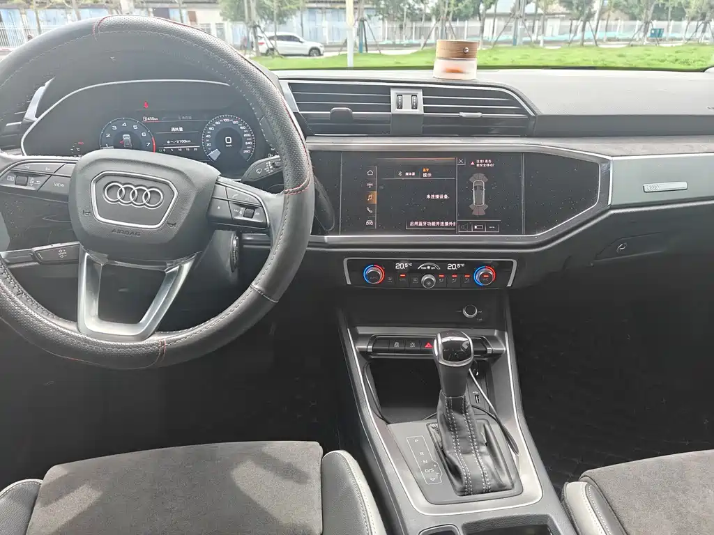 Audi Q3 2021 35 TFSI