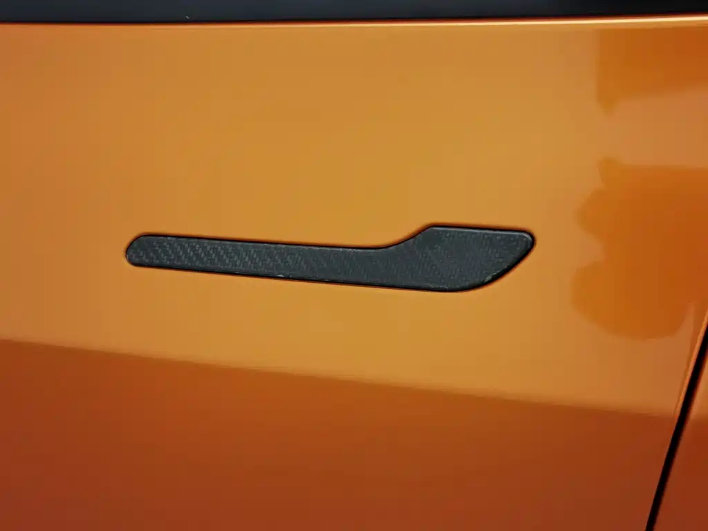 Tesla Model 3 — миниатюра 18