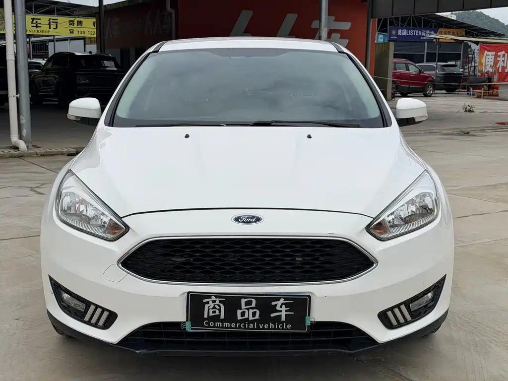 Ford Focus 2015 1.6L AT Comfort