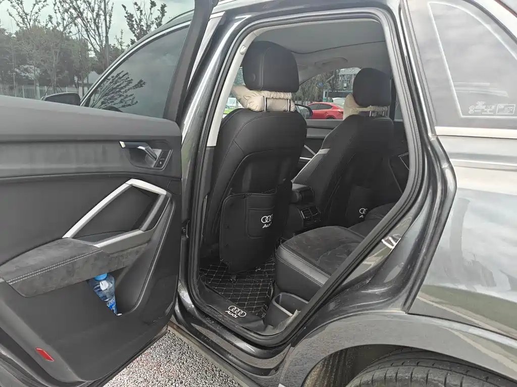 Audi Q3 2021 35 TFSI