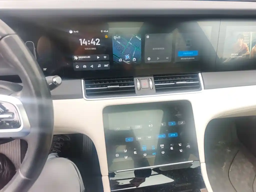 Li Auto Li ONE — миниатюра 13