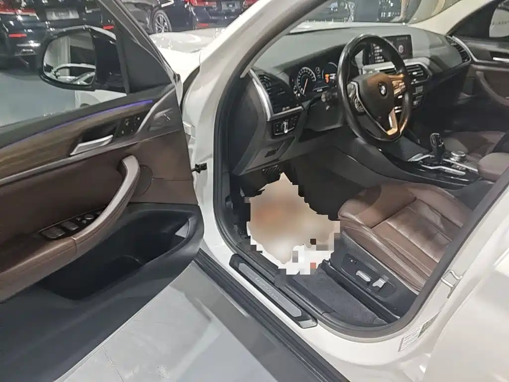 BMW X3 — миниатюра 16