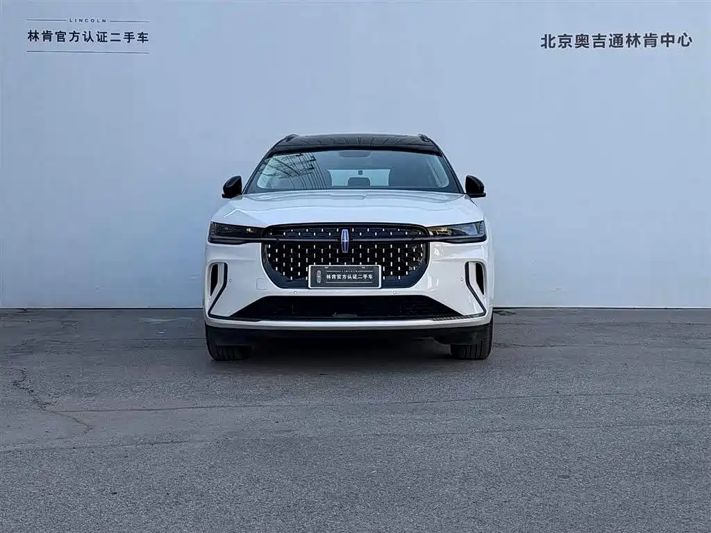 Lincoln Nautilus 2023 2.0T