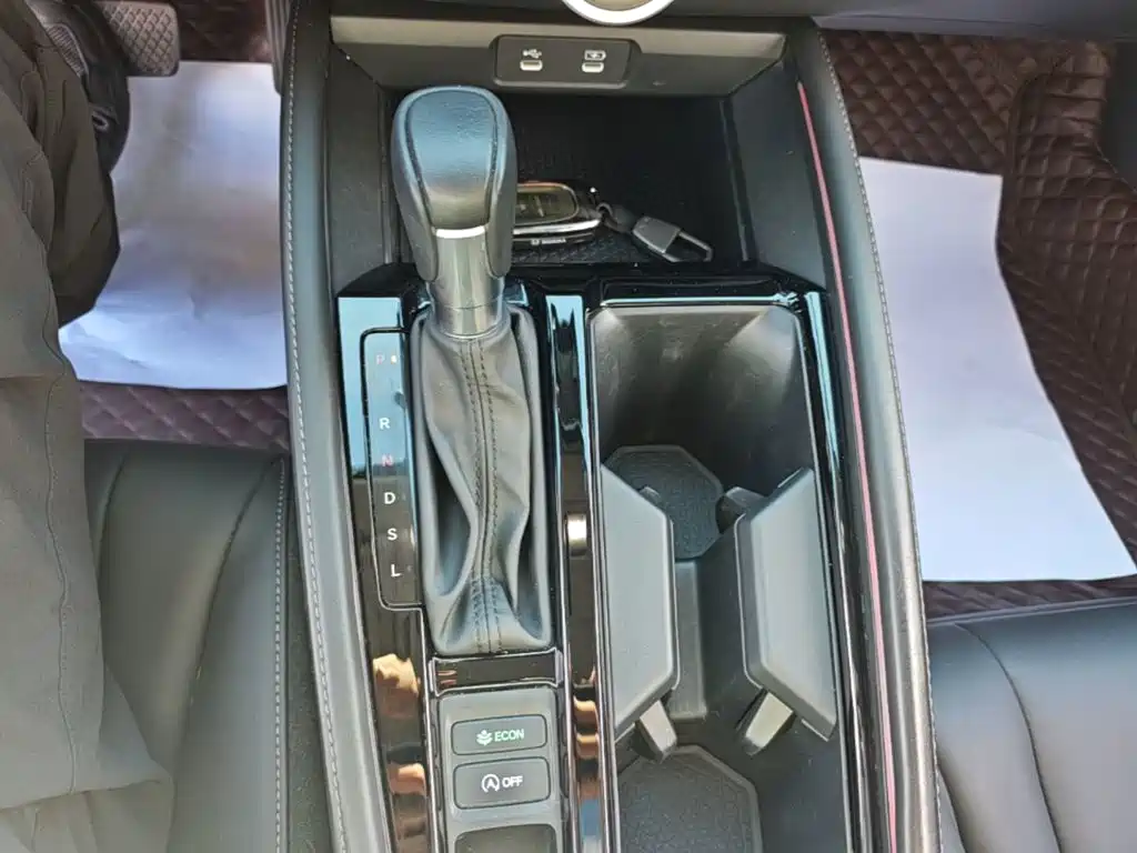 Honda Accord — миниатюра 14