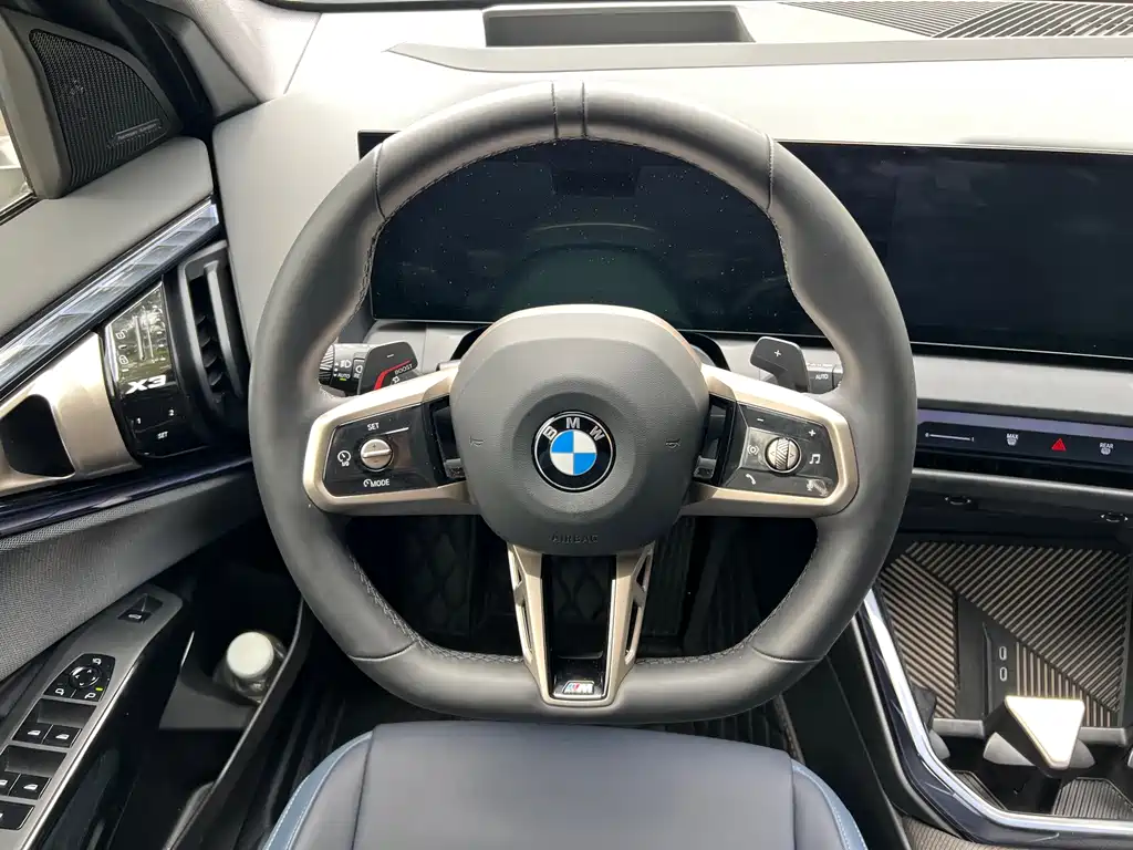 BMW X3 — миниатюра 7