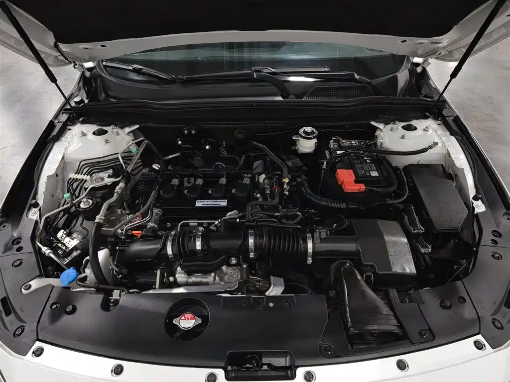 Honda Inspire 2022 260TURBO