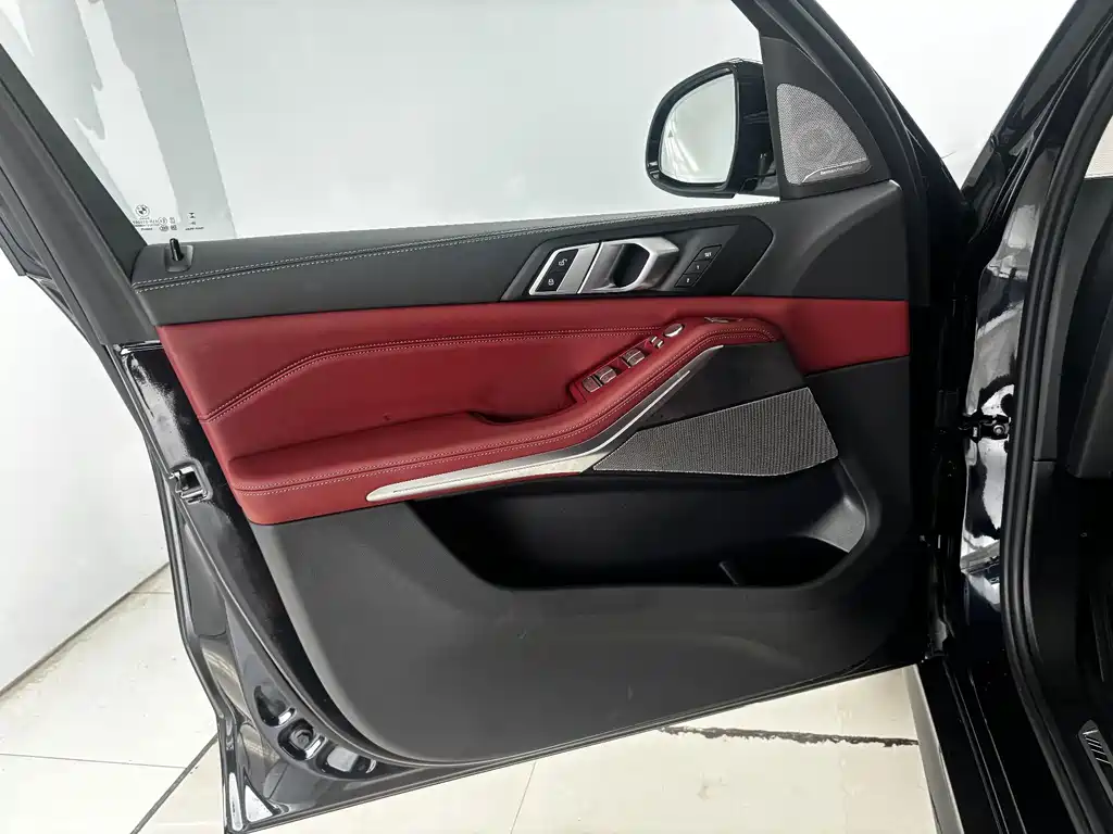 BMW X5 — миниатюра 10