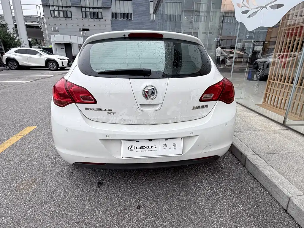 Buick Excelle 2014 XT 1.6L AT Fashion