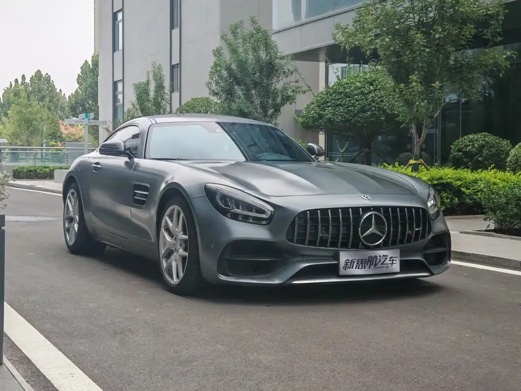 MERCEDES-BENZ AMG GT