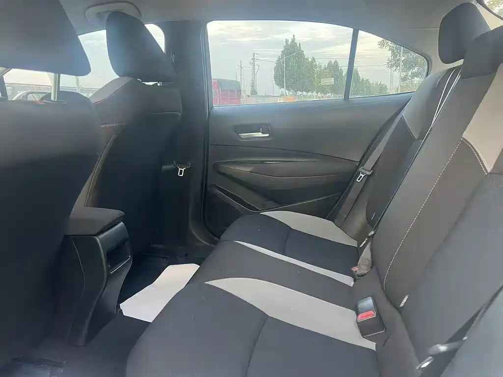 Toyota Corolla — миниатюра 5