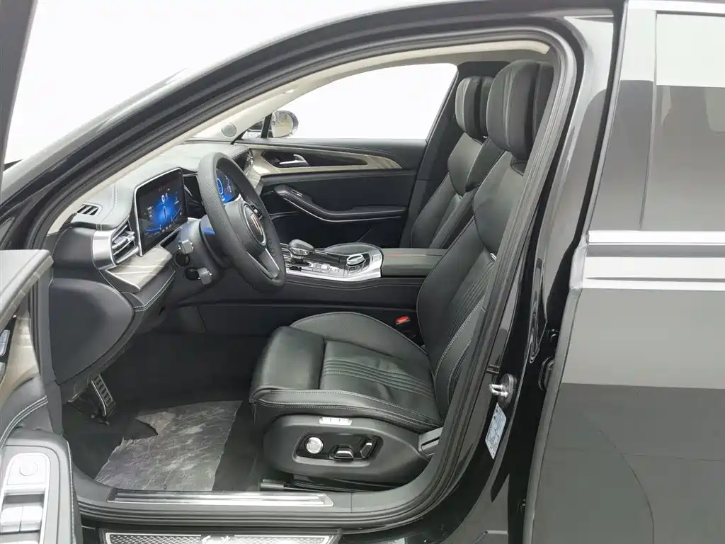Hongqi H9 2020 2.0T