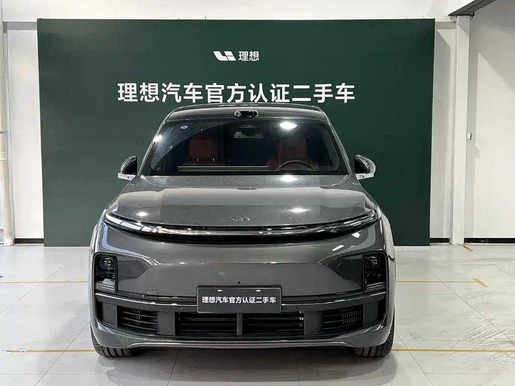 Li Auto L8 2025 Ultra