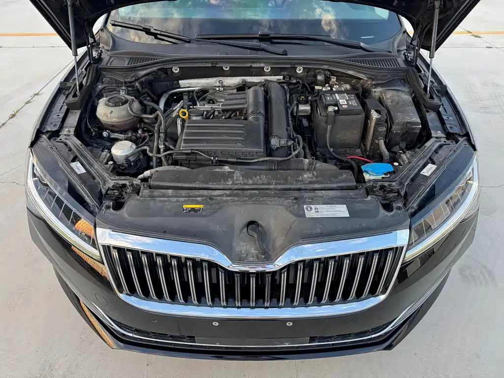 Skoda Superb — миниатюра 8
