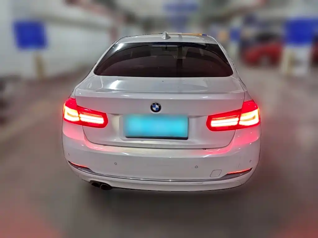 BMW 3 Series — миниатюра 8