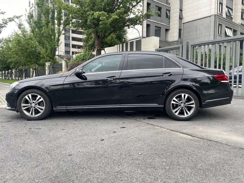 Mercedes-Benz E-Class E 2014 E 260 L Sport