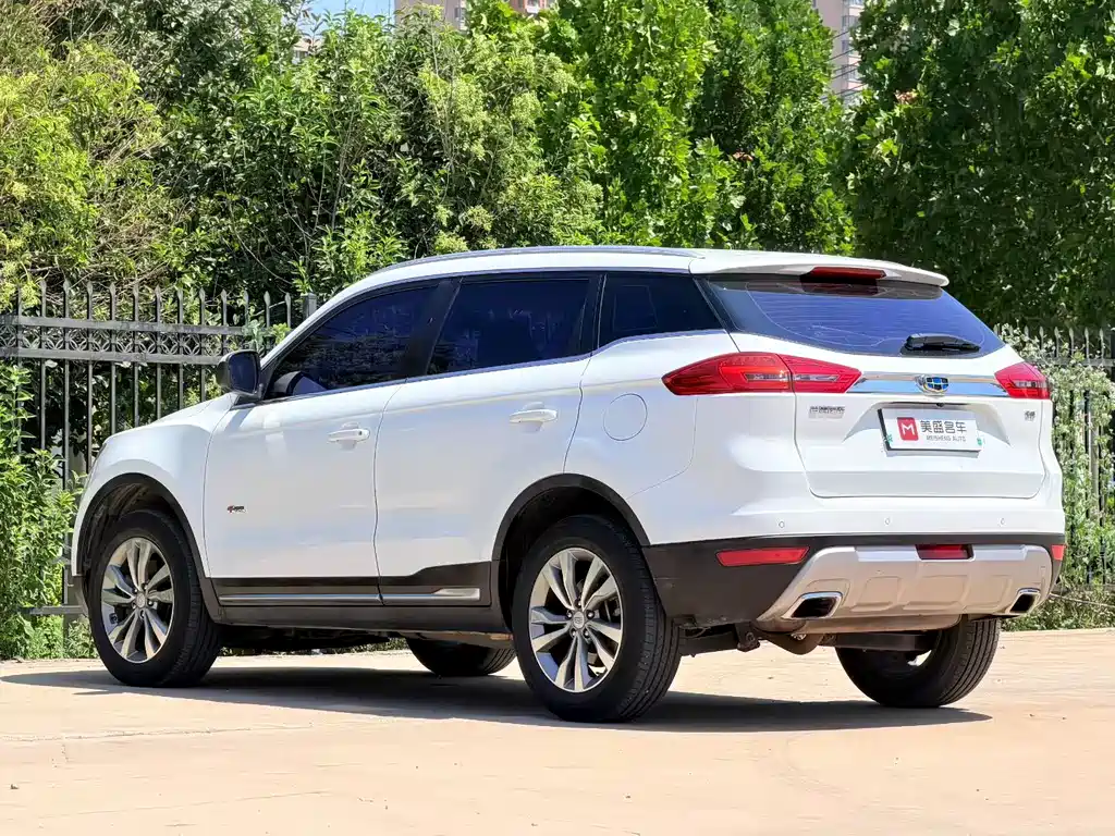 Geely Boyue — миниатюра 7