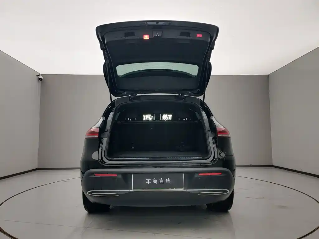 Mercedes-Benz EQC — миниатюра 6