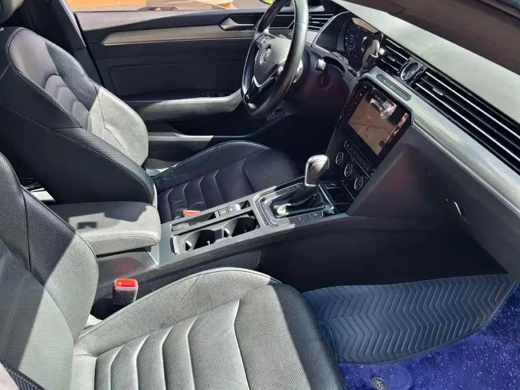 Volkswagen CC — миниатюра 11