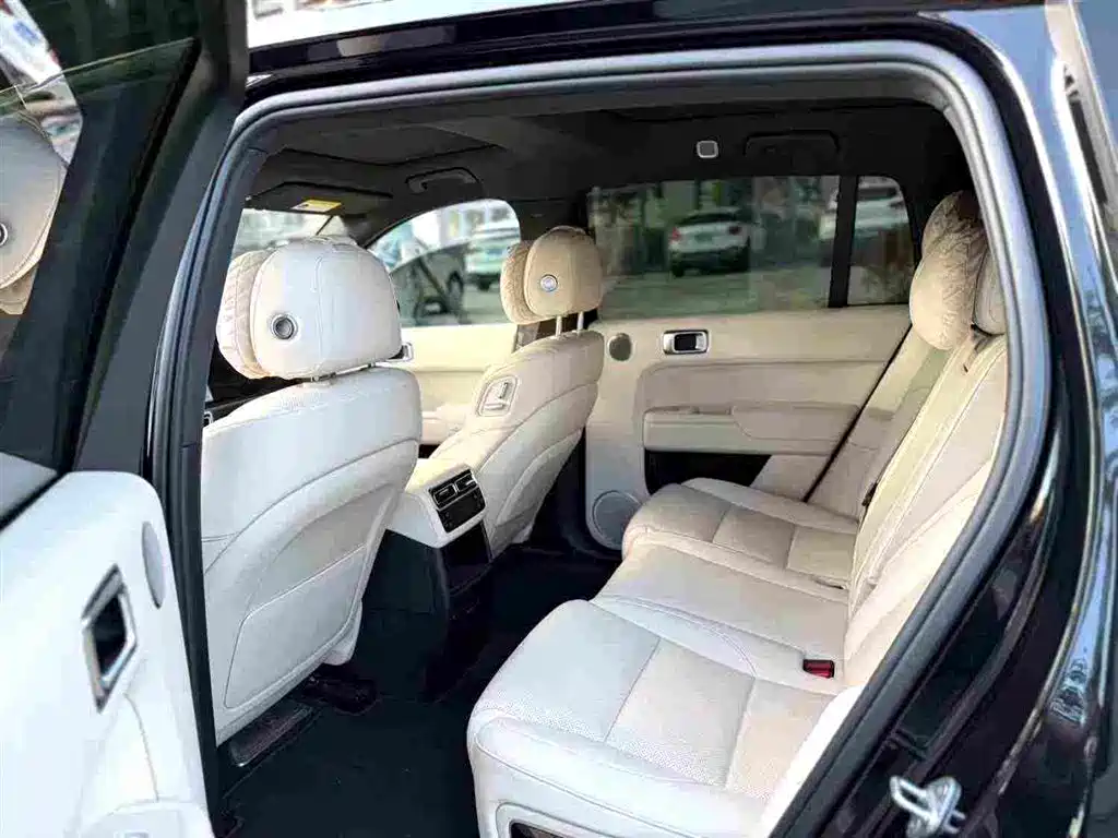 Li Auto Li L7 — миниатюра 8