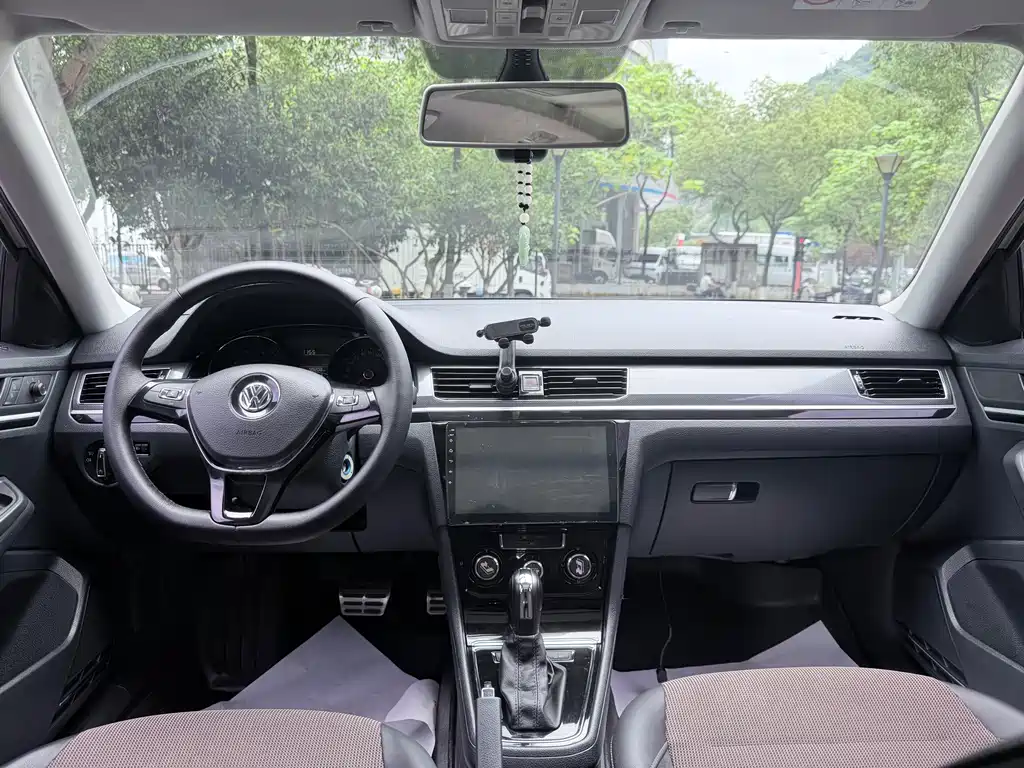 Volkswagen C-Trek 2018 230TSI DSG Comfort