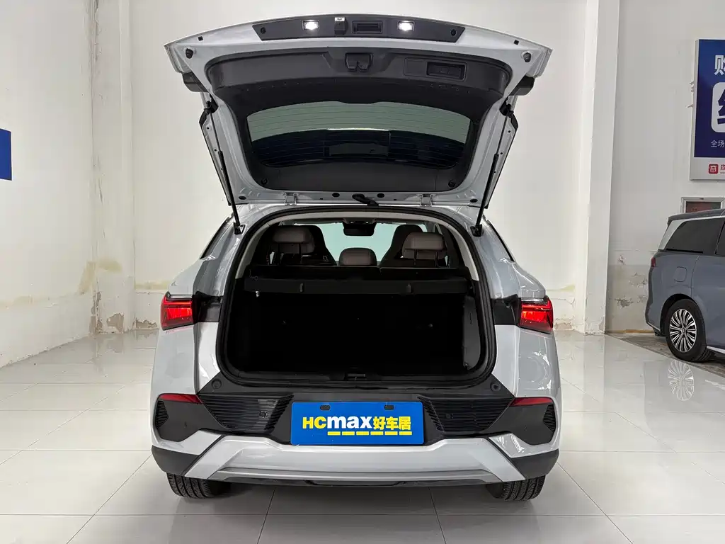 BYD Yuan Plus — миниатюра 19