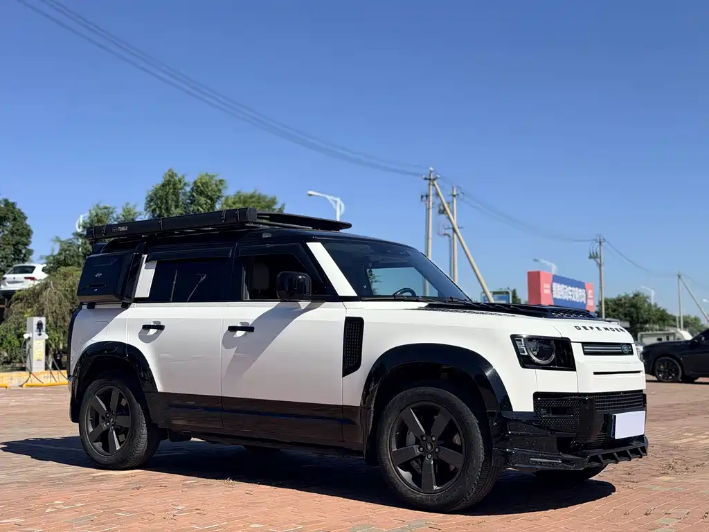 Land Rover Defender — миниатюра 3