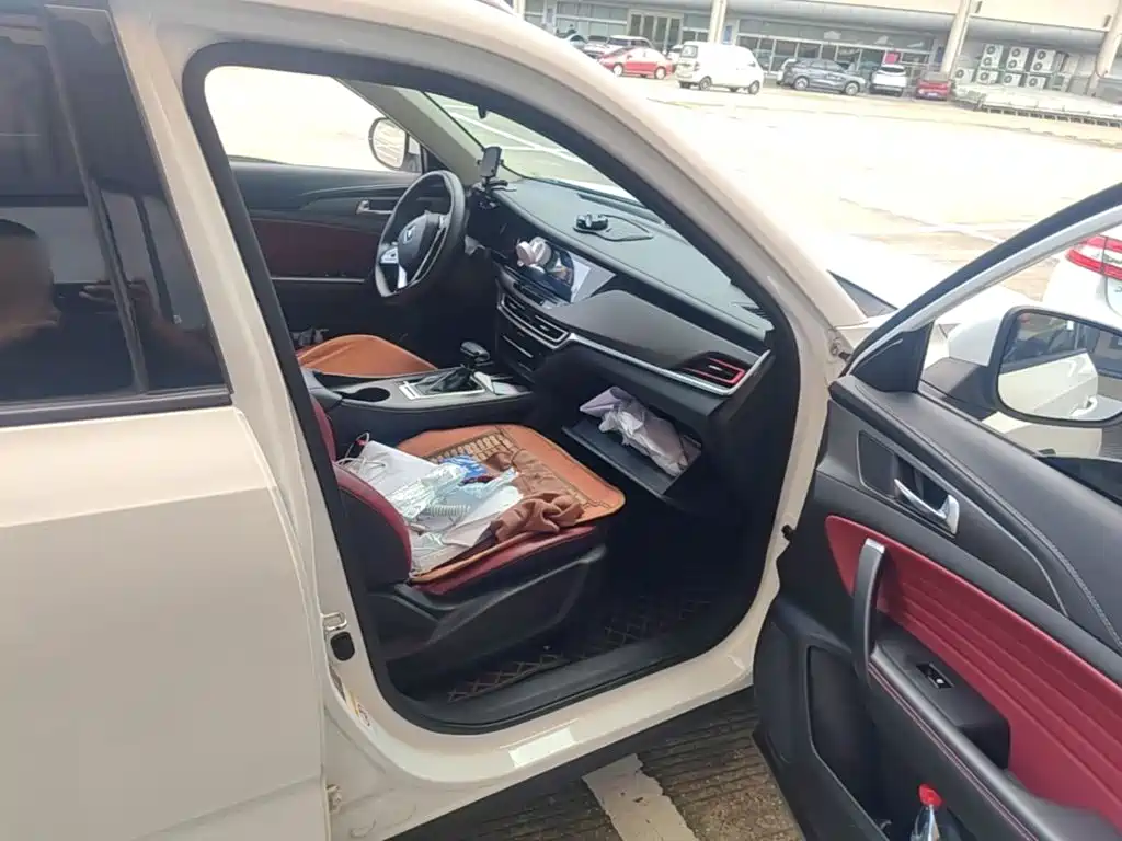 Changan CS35PLUS — миниатюра 18