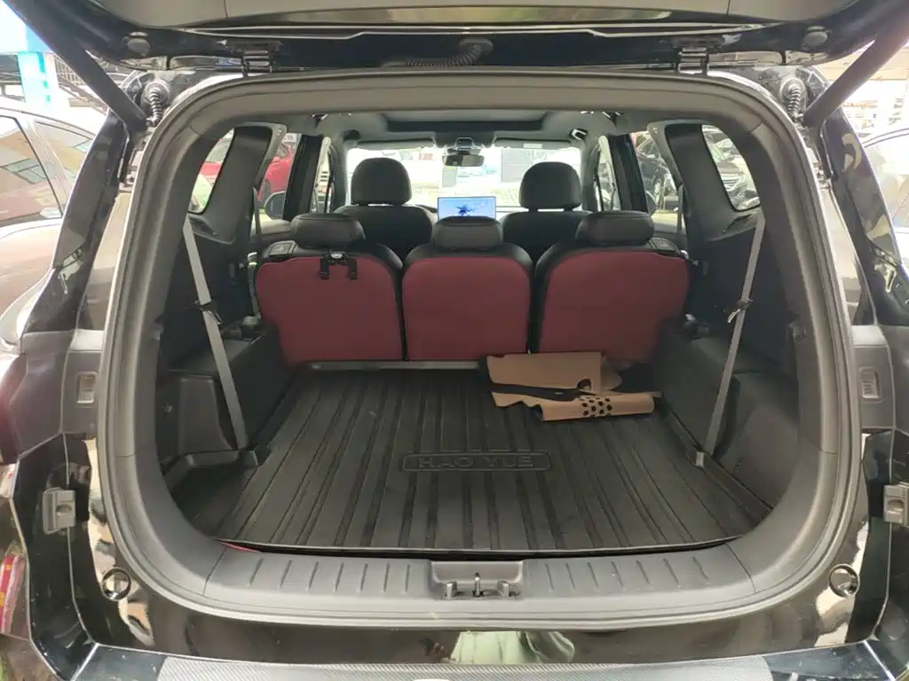 Geely Haoyue L — миниатюра 19