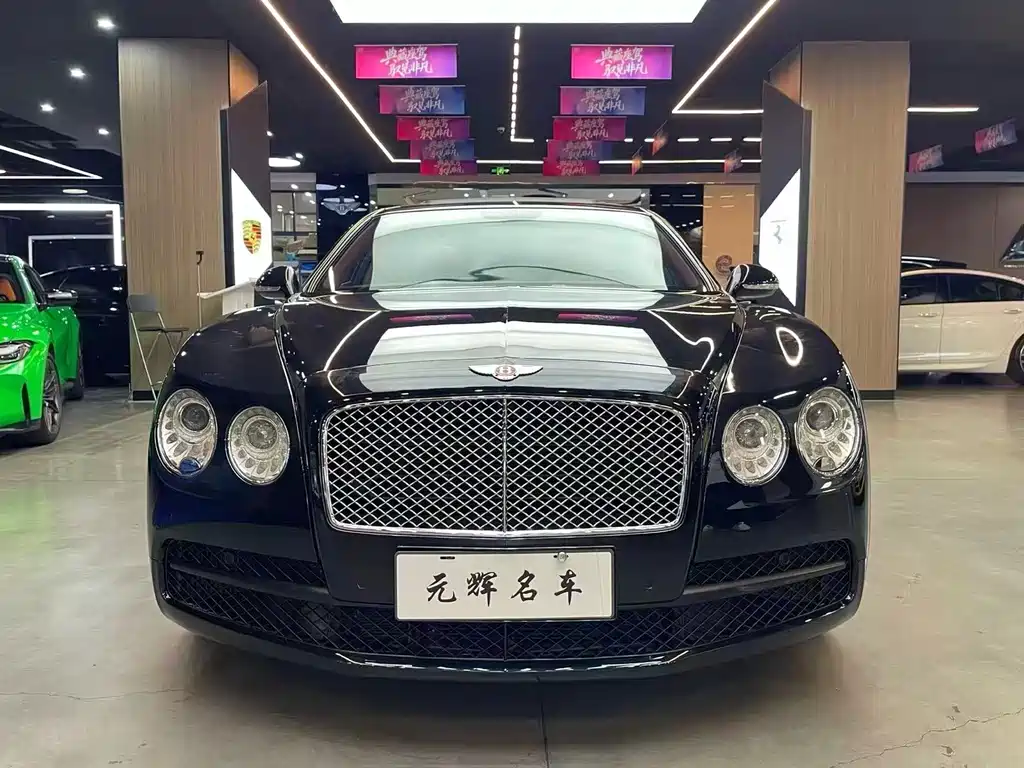 Bentley Flying Spur 2017 4.0T V8 Standard