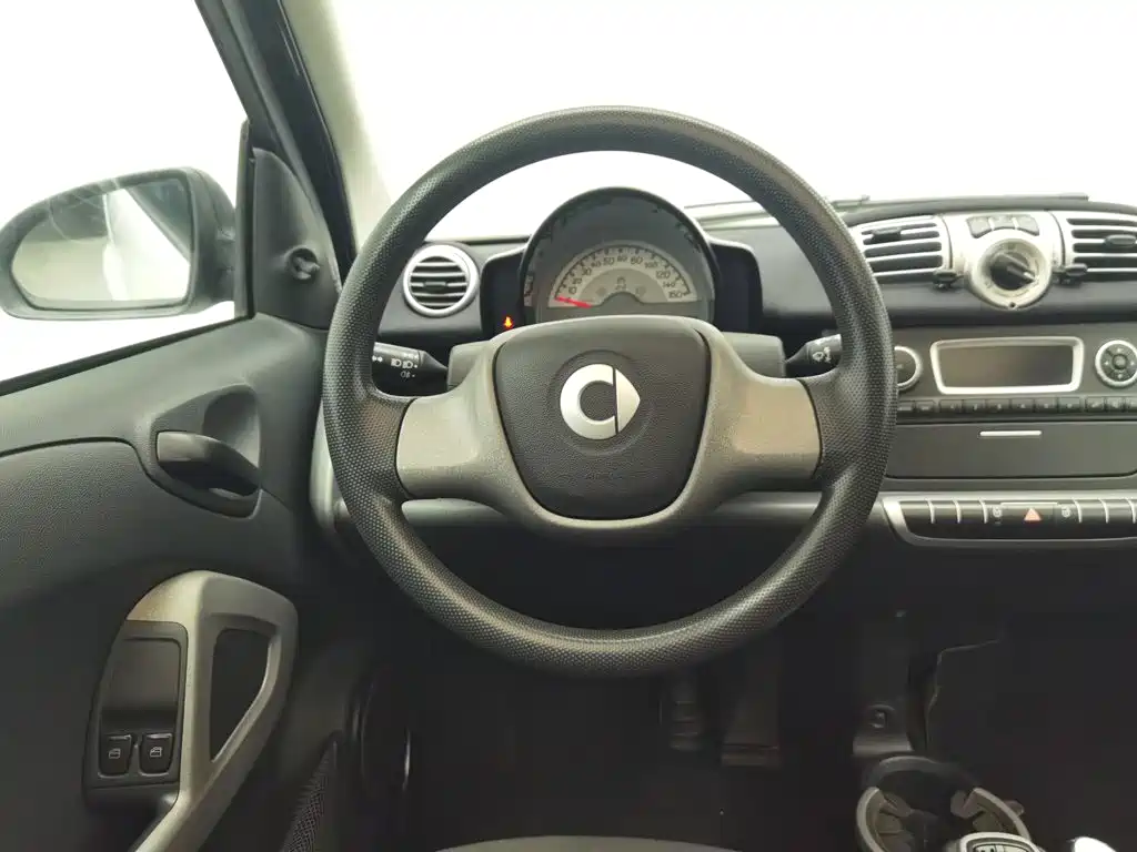 smart Smart Fortwo — миниатюра 11