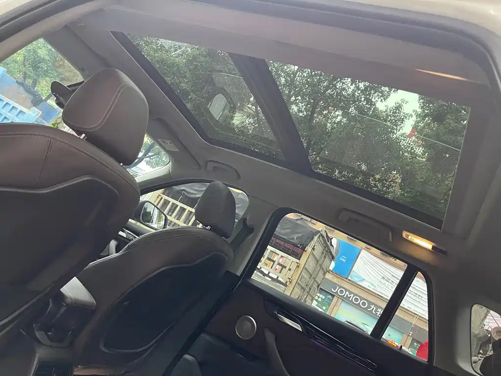BMW X1 — миниатюра 7