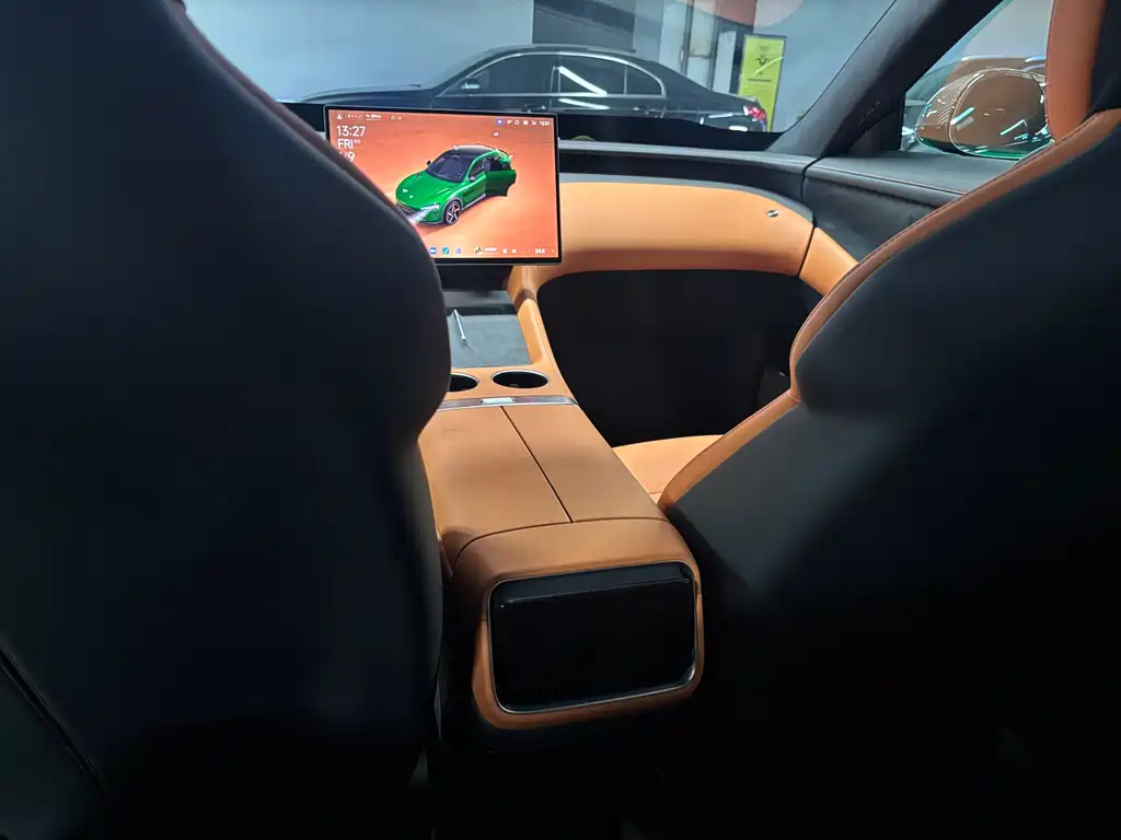 XIAOMI CAR XIAOMI YU7