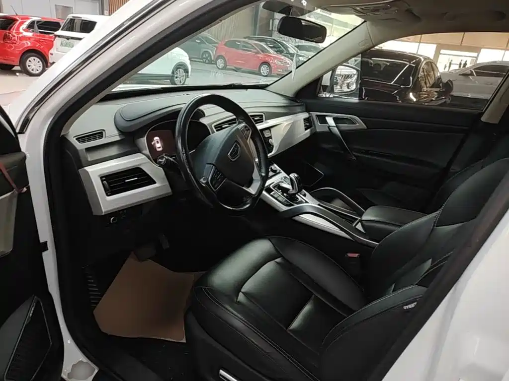 Geely Boyue — миниатюра 15