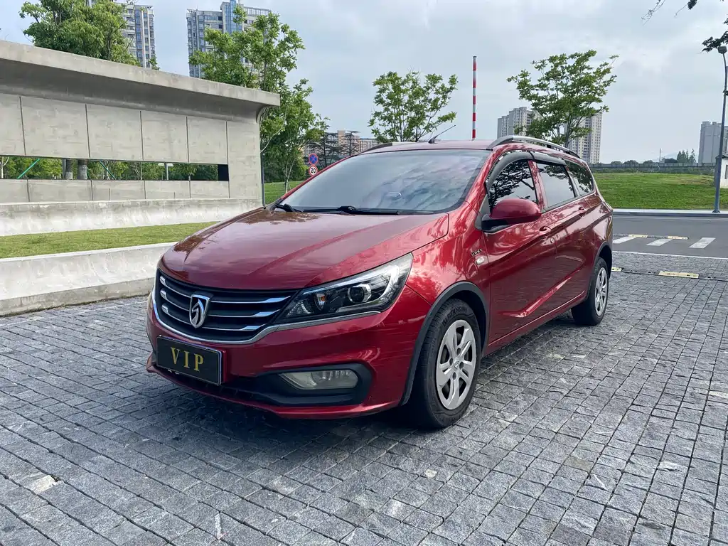 Купить Baojun 310W
