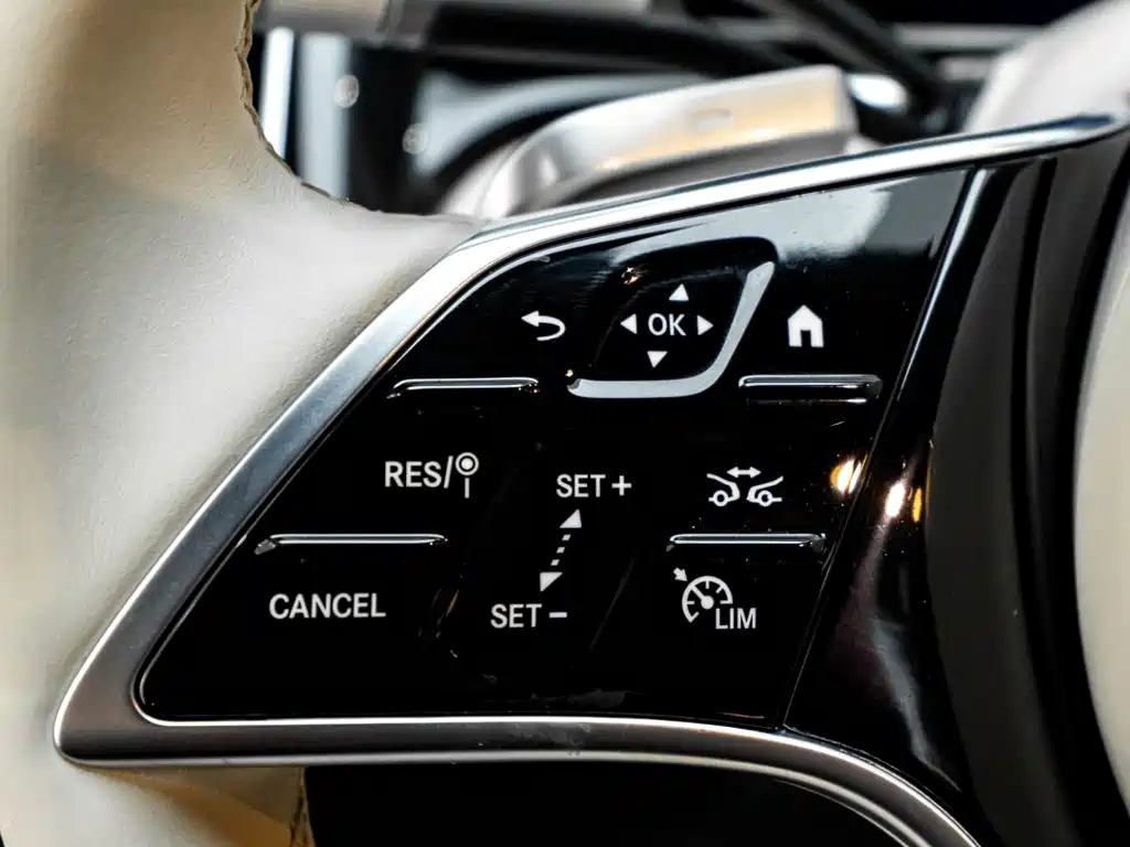 Mercedes-Benz S-Class — миниатюра 17
