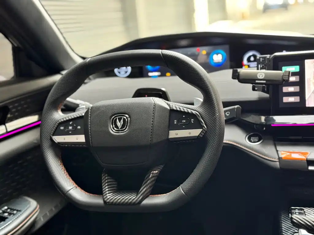 Changan UNI-V — миниатюра 5