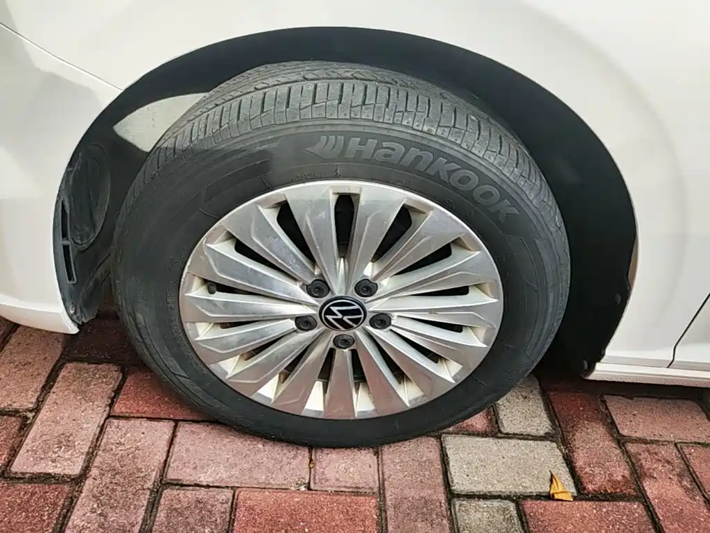Volkswagen Lavida — миниатюра 23