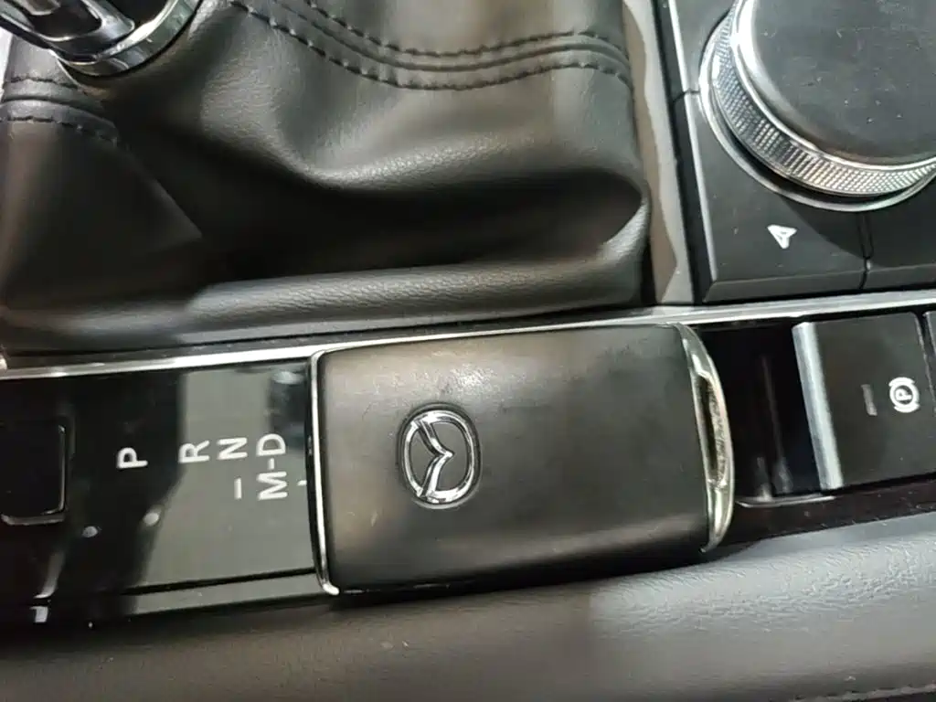Mazda 3 Axela — миниатюра 9