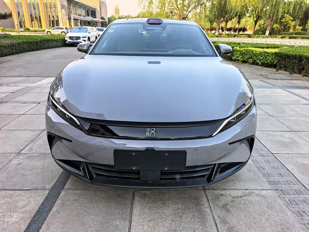 Byd Han 2025