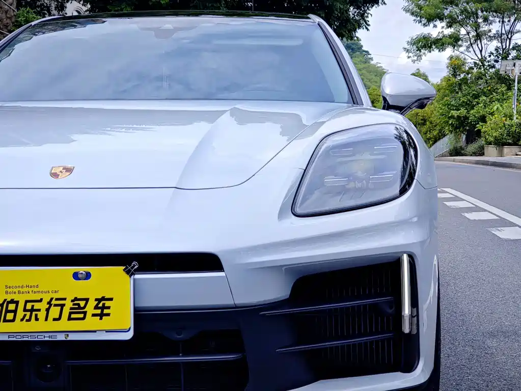 Porsche Panamera — миниатюра 4