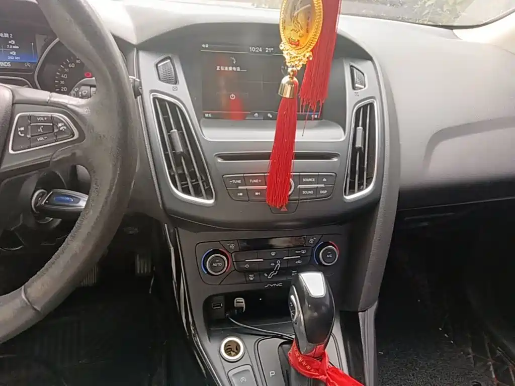 Ford Focus — миниатюра 13