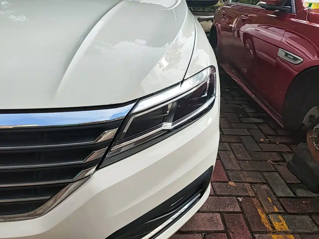 Volkswagen Lavida — миниатюра 24