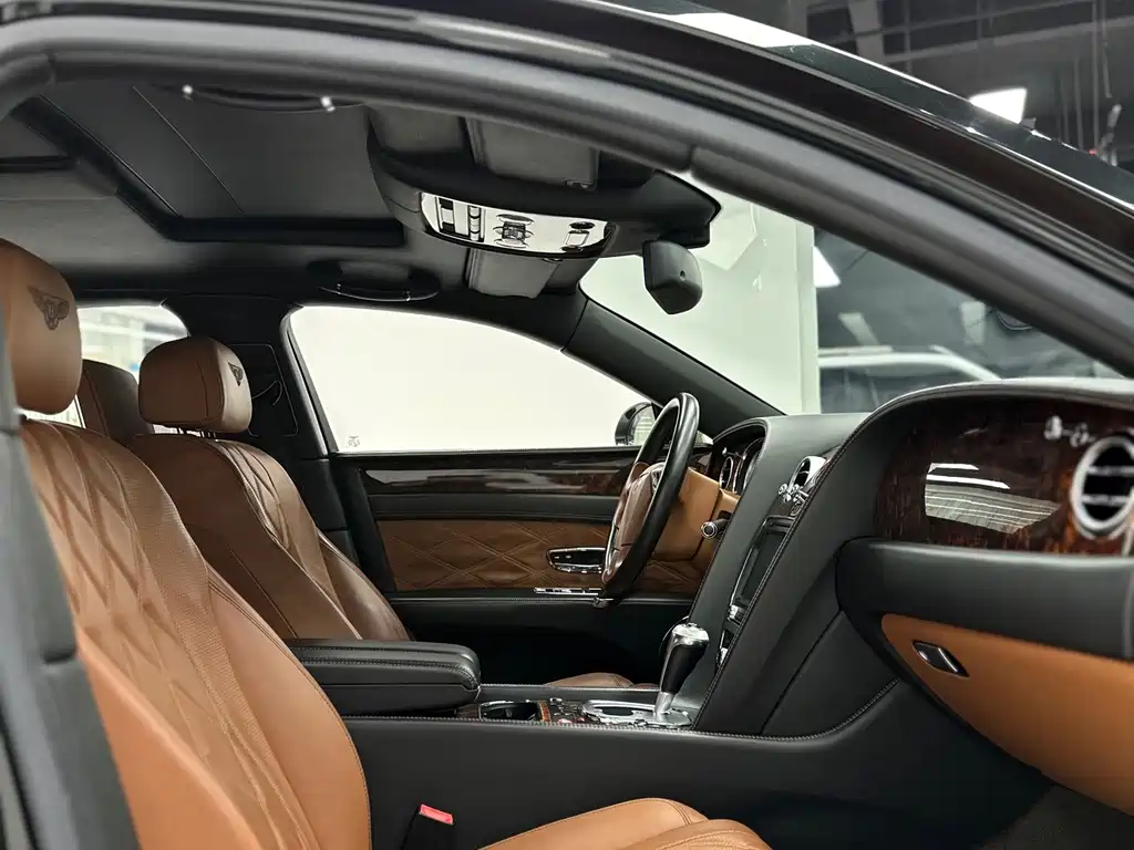 Bentley Flying Spur 2013 6.0T W12 Luxury