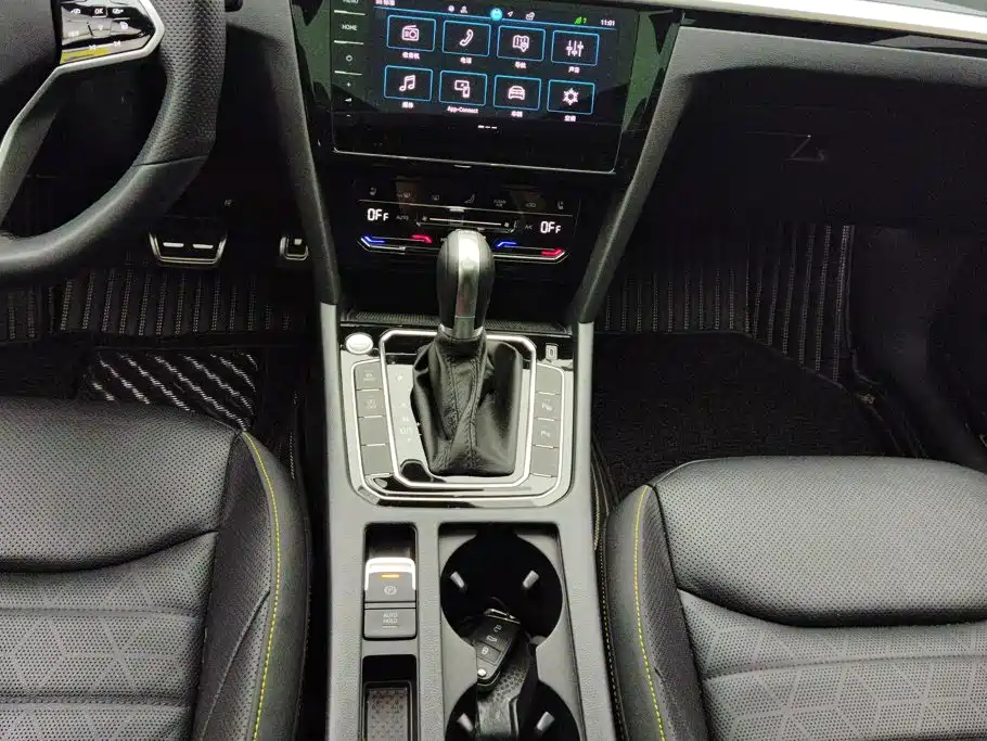 Volkswagen CC — миниатюра 16
