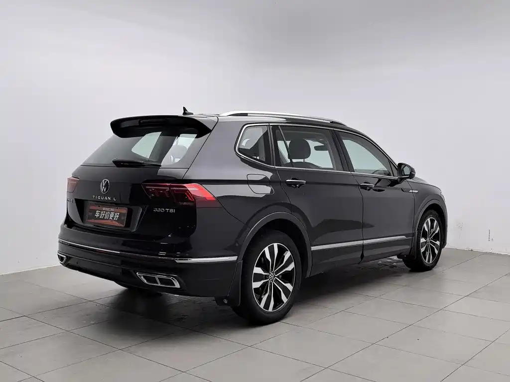 Volkswagen Tiguan L — миниатюра 2